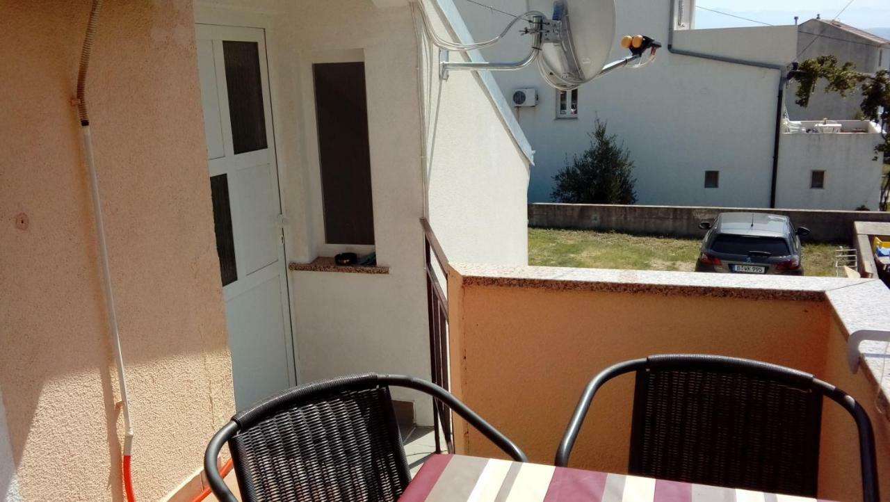 Apartmani Sersic Baška Eksteriør bilde